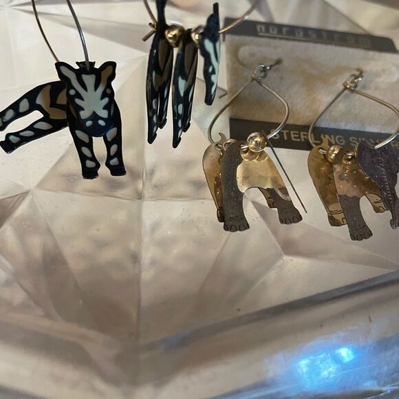 Sterling Silver 3D Elephant and Zebra Hoop Earrings - Picture 6 of 15